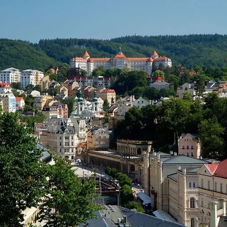 Kavalir Szálloda Karlovy Vary